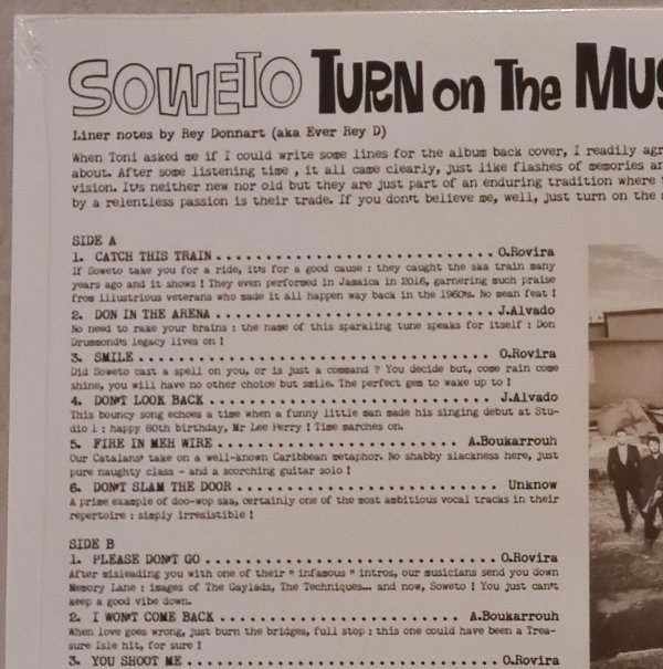 Soweto-Turn on music again (LP) – Image 2